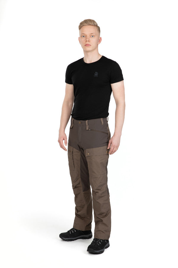 Anar Herrenhose Muorra braun
